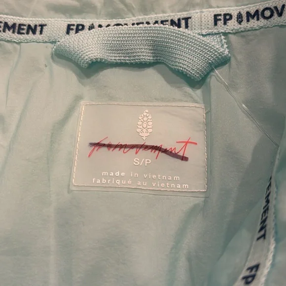 **NWT** FP Movement High Frequency Puffer Coat - Picture 13 of 13